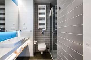 Отель Holiday Inn Express - Rzeszow Airport Ясенка Двухместный номер с 1 кроватью - Для некурящих-10