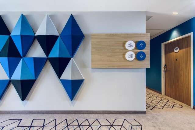 Отель Holiday Inn Express - Rzeszow Airport Ясенка-18