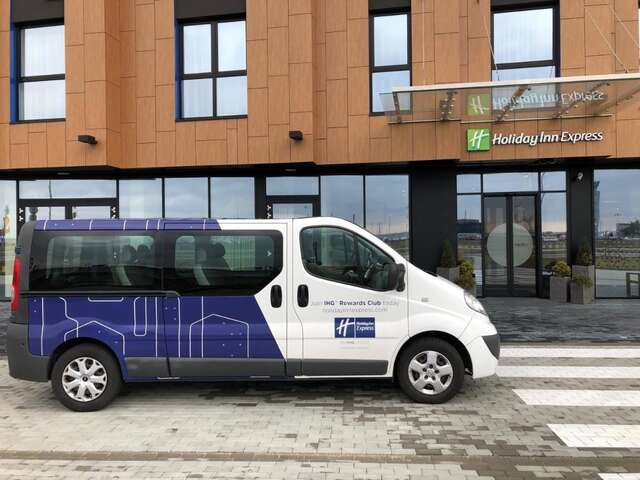 Отель Holiday Inn Express - Rzeszow Airport Ясенка-20