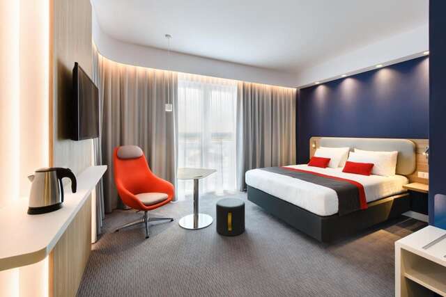 Отель Holiday Inn Express - Rzeszow Airport Ясенка-36